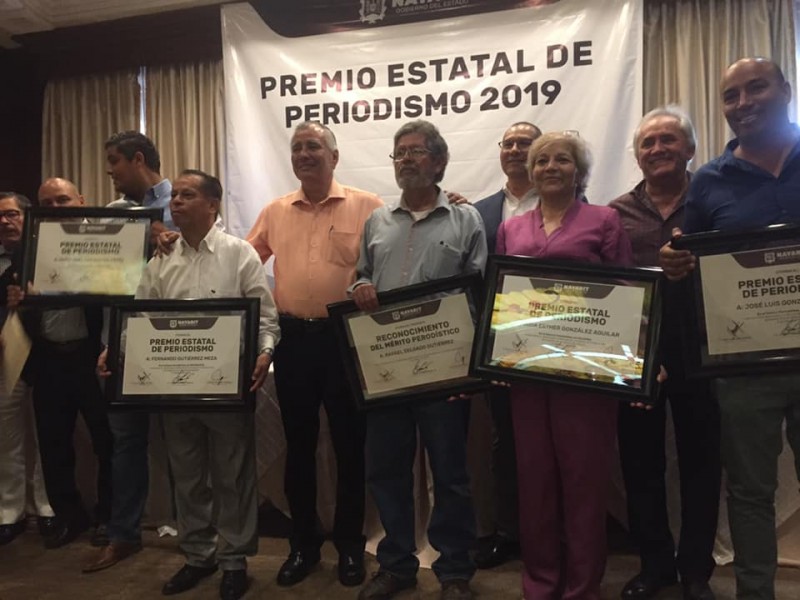 Premian a lo mejor del periodismo en Nayarit.