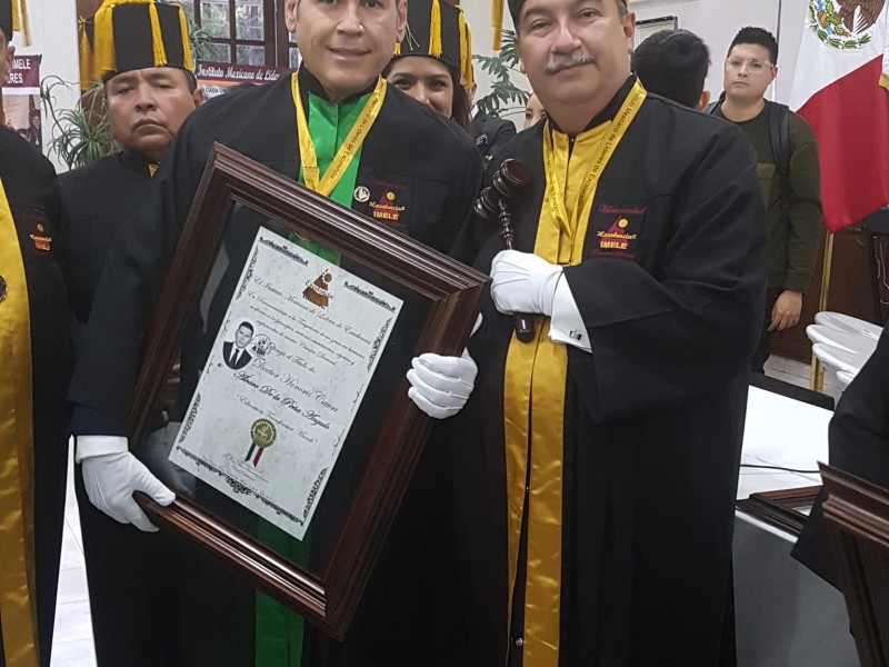 Premio doctor honoris causa al alcance de cualquiera