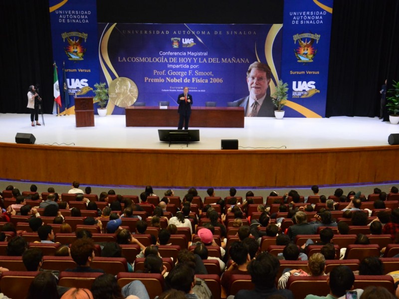 Premio Nobel diserta conferencia en la UAS