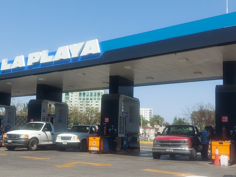 Preocupa a conductores aumento en el precio de la gasolina