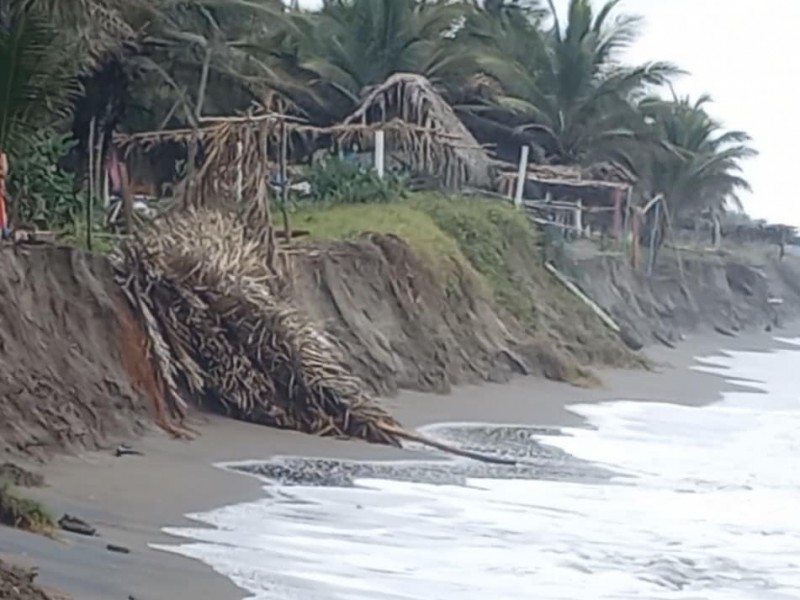 Preocupa erosión costera en Tecolutla y Costa Esmeralda