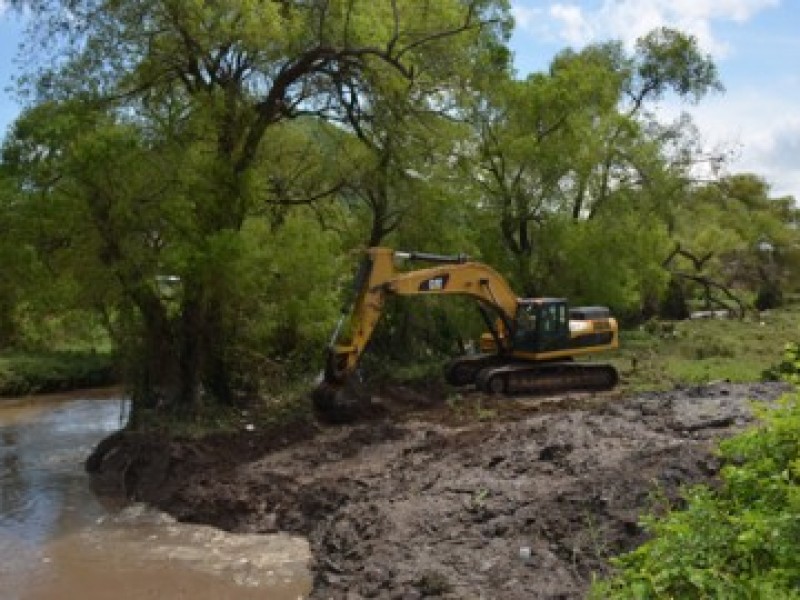 Preocupa falta de desazolve del río Mololoa