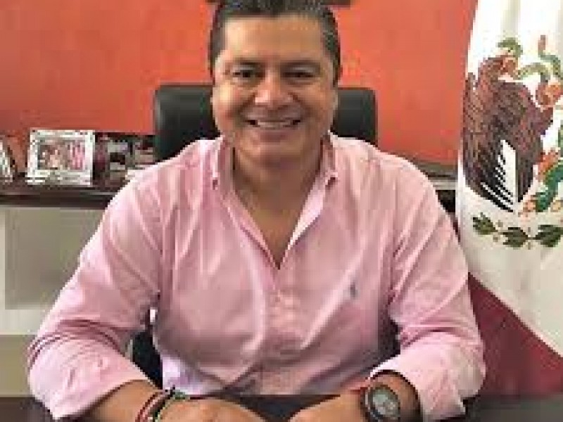 Preocupante querer desaparecer ayuntamiento de Mixtla: Marlon Ramírez