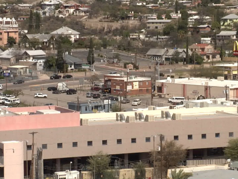 Preocupante situación de comercios en Nogales, Arizona