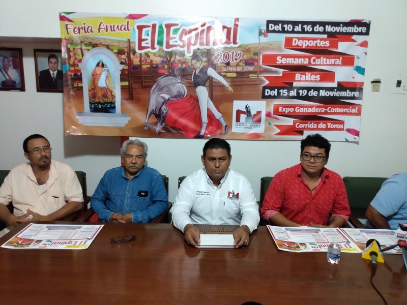 Preparan actividades de las fiestas anuales del Espinal