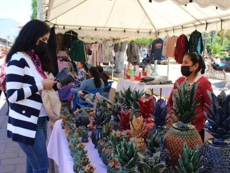 Preparan tercera Feria de la Mujer Emprendedora en Tangancícuaro