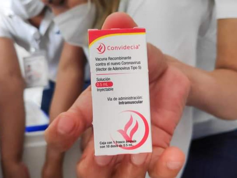 Preparan vacunas contra Covid-19 para adultos mayores en Juchitán