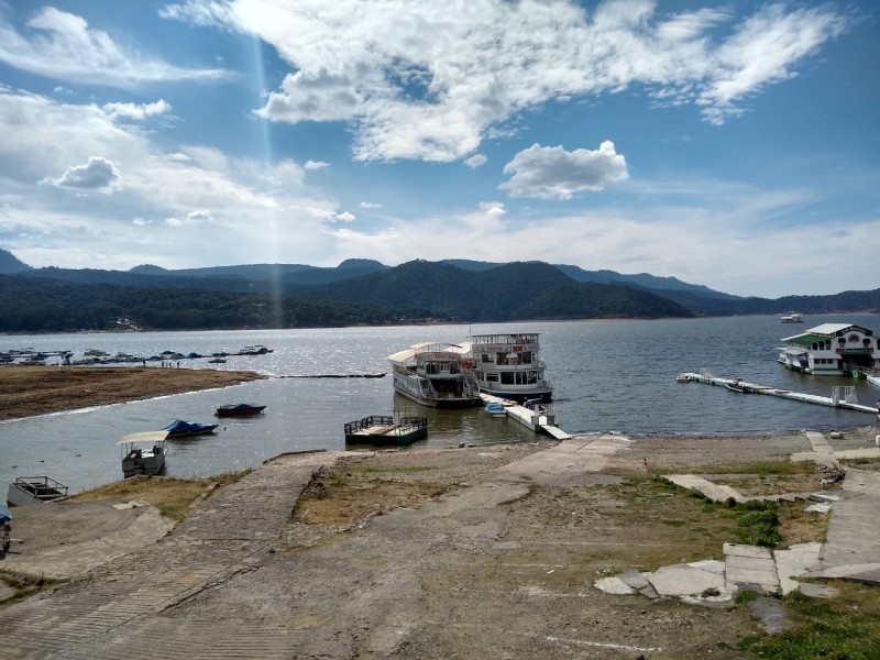 Presa de Valle de Bravo al 64% de su capacidad