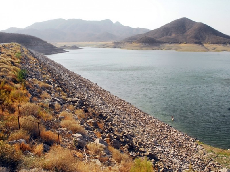 Presa del Mocúzari semivacía