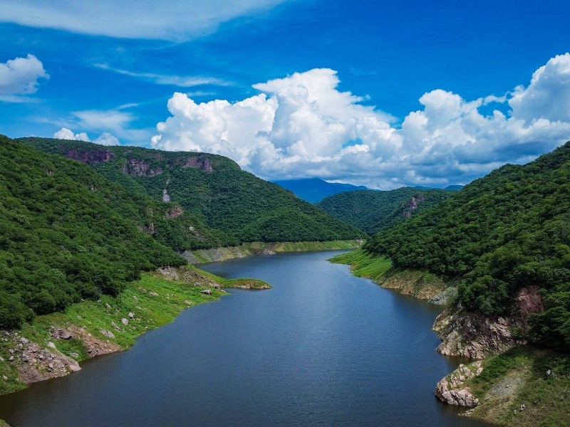 Presa Huites alcanza 61.9% de su capacidad de conservación