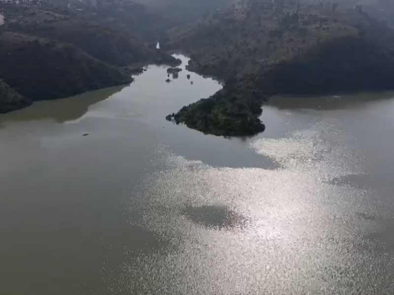 Presa Madín llega a sus máximos niveles