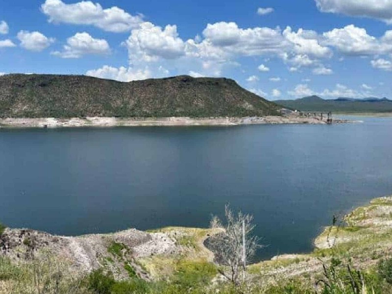 Presas del Río Yaqui suben del 16.9% al 25.5% en un mes