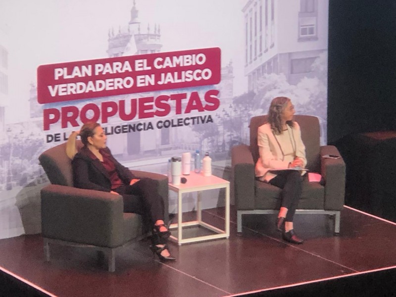 Presenta Claudia Delgadillo Plan para el Cambio Verdadero