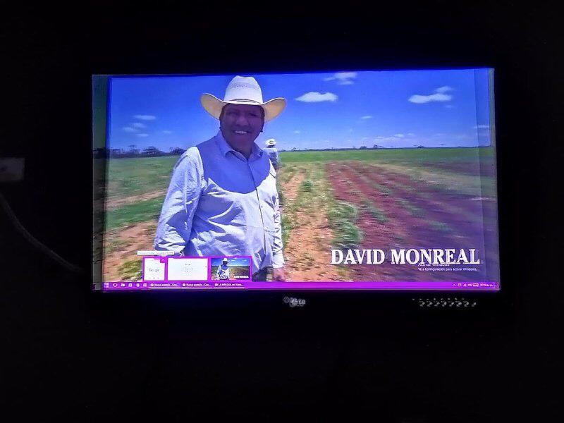 Presenta David Monreal 