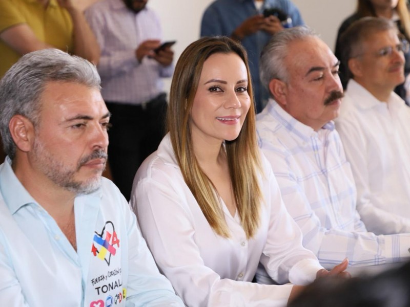 Presenta Diana González propuesta medioambiental para Guadalajara