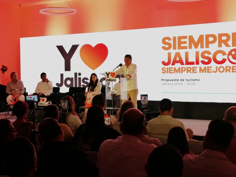 Presenta Pablo Lemus su eje de Turismo en Puerto Vallarta
