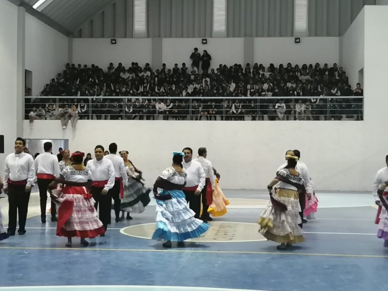 Presentaciones de Teatro Escolar y Danza en secundarias