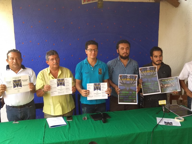 Presentan actividades del Festival del Río en Juchitán