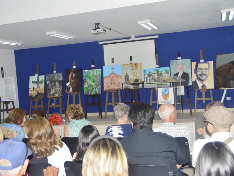 Exponen pinturas emblemáticas por los 100 años de Navojoa