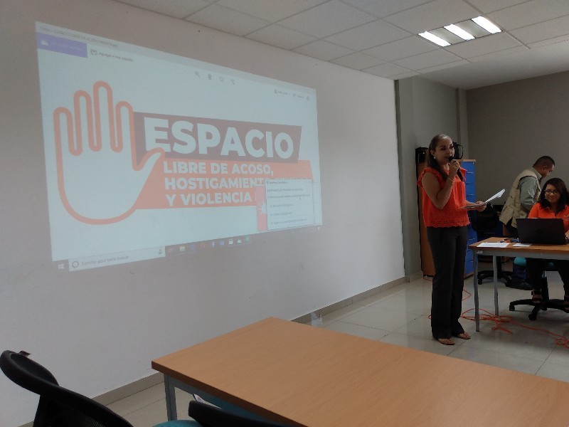 Presentan campaña contra acoso laboral en ayuntamiento tepicense