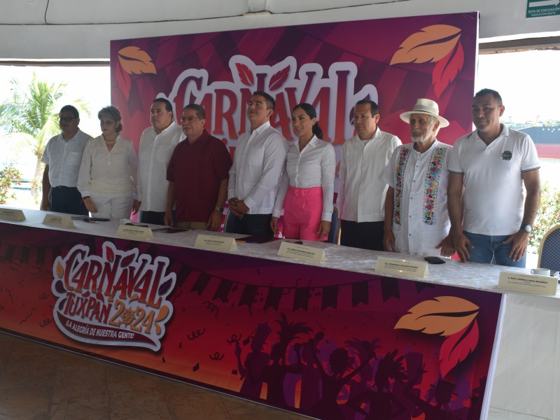 Presentan cartelera artística del Carnaval Tuxpan 2024