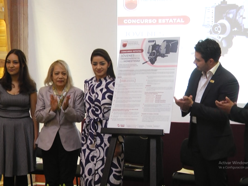 Presentan Concurso Estatal Jóvenes por la Transferencia y la Honestidad