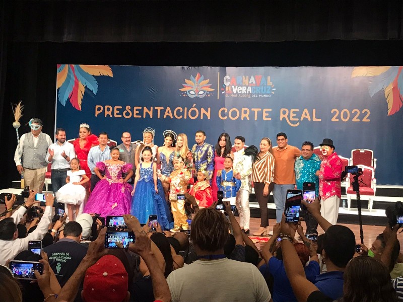 Presentan Corte Real del Carnaval de Veracruz