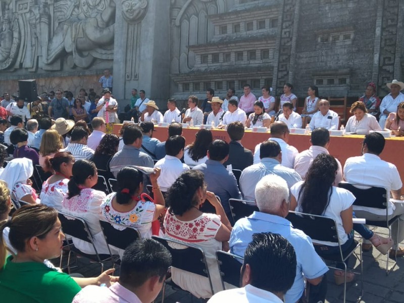 Presentan Cumbre Tajín 2019 en Papantla