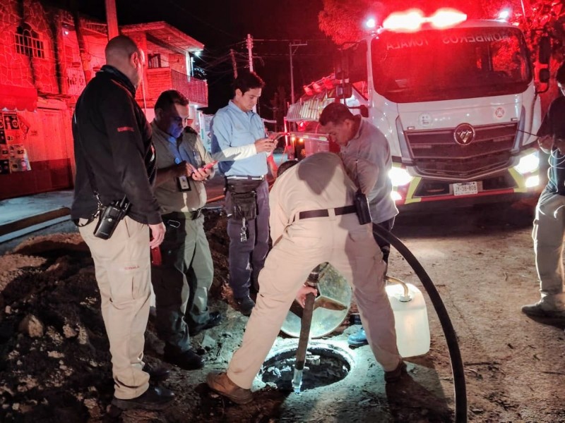 Presentan denuncia por combustible en drenaje de Tonalá