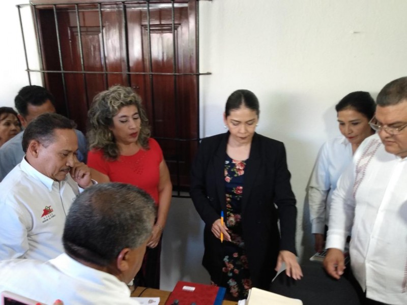 Presentan doble demanda Trabajadores del Poder Judicial