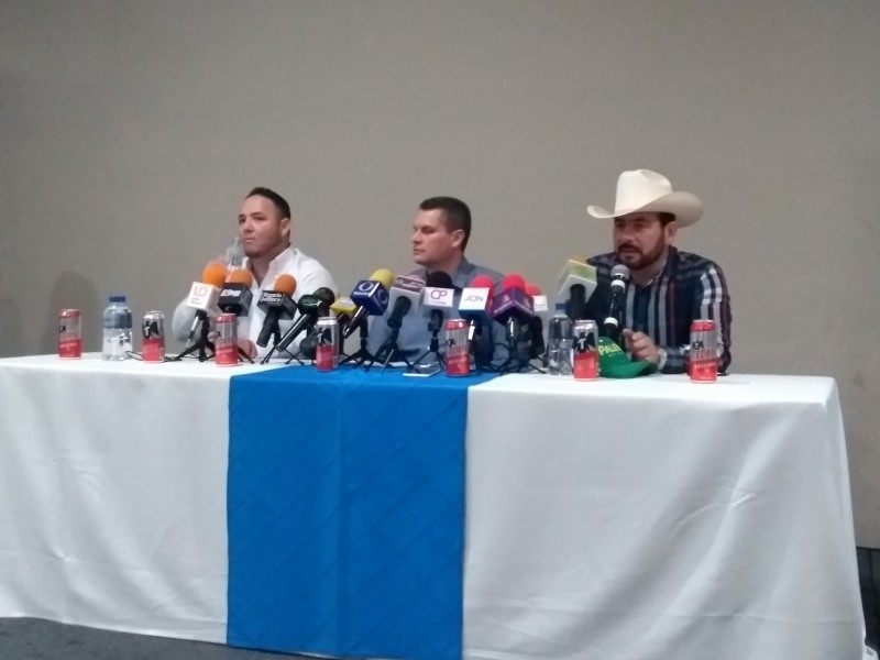 Presentan elenco del palenque Culiacán 2018.