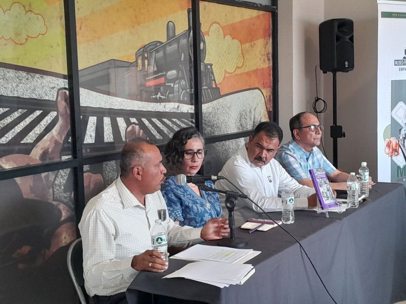 Presentan en Empalme libro de Irma Córdova