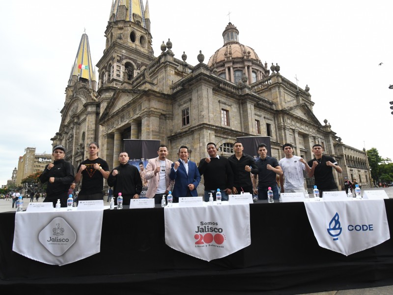 Presenta CODE Jalisco “Función de Box Profesional”