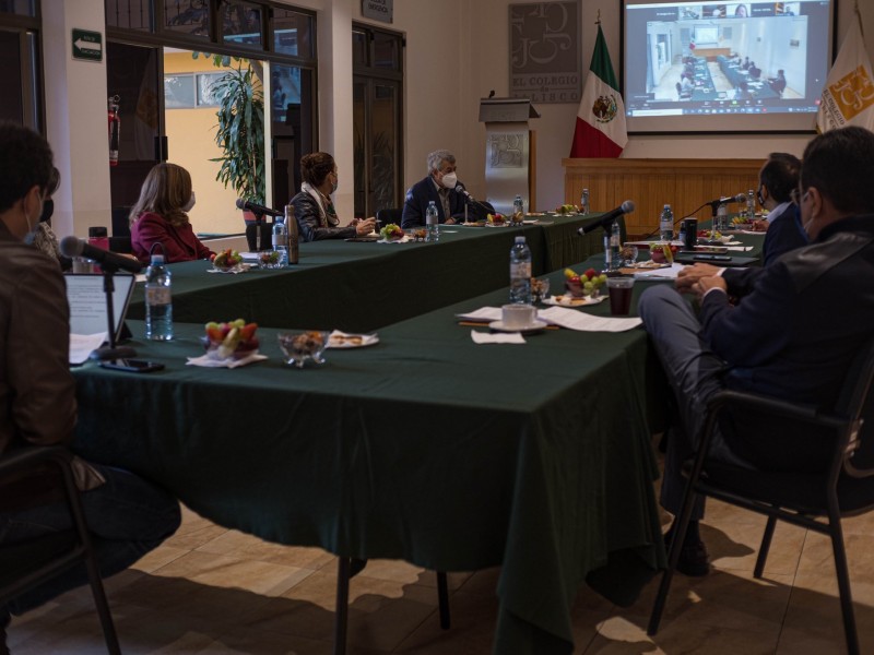 Presentan integrantes de la Mesa de Análisis del Pacto Fiscal