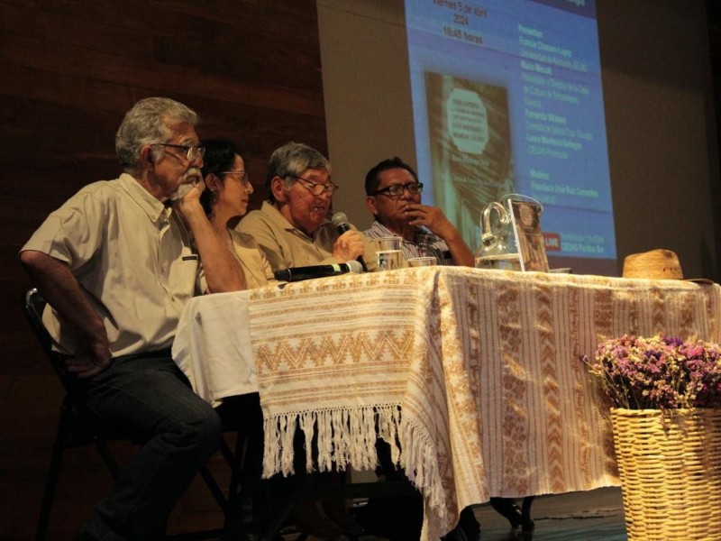 Presentan libro Tehuantepec en las Guerras; participa Mario Mecott