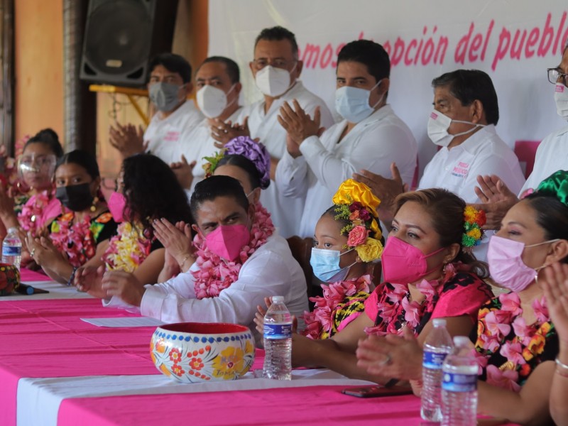 Presentan planilla de Fuerza por México para alcaldía de Juchitán