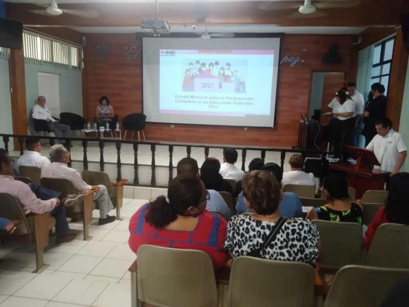 Presentan portal del SICEE del INE en Juchitán