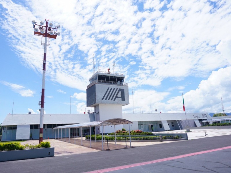 Presentan proyecto de ampliación del aeropuerto de Tepic