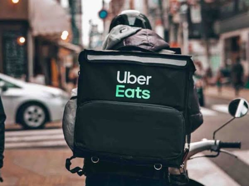 Presentan UberEats en Zihuatanejo