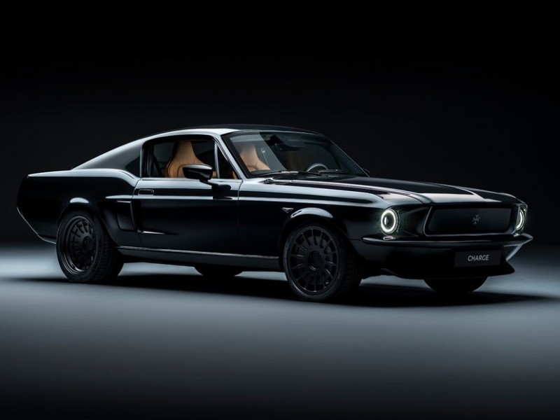 Presentan versión eléctrica del legendario Mustang Fastback de 1967