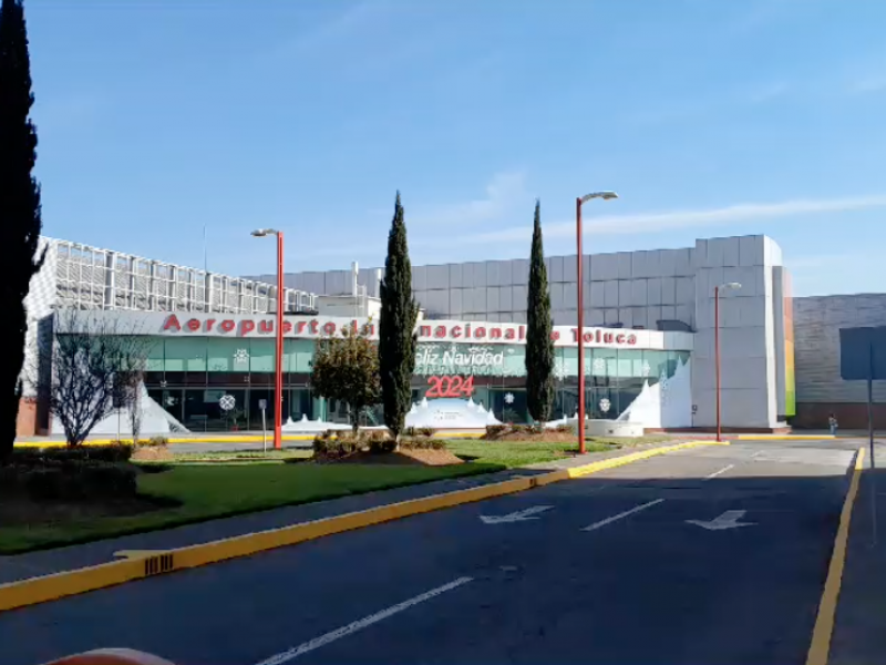 Presentó Aeropuerto de Toluca retraso en vuelos; afectó a pasajeros