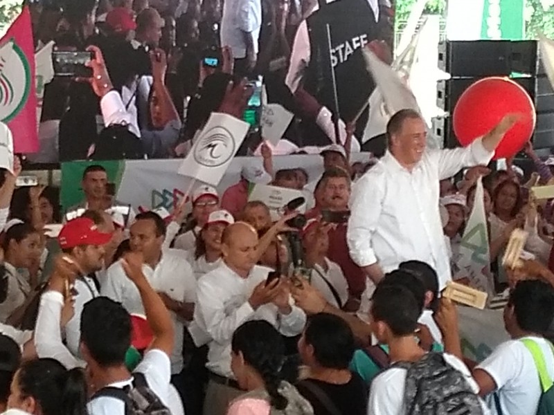 Presentó José Meade sus propuestas en Nayarit