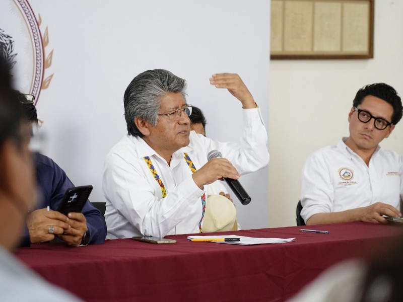 Presidente de Oaxaca se reune con Sindicato 12 de septiembre