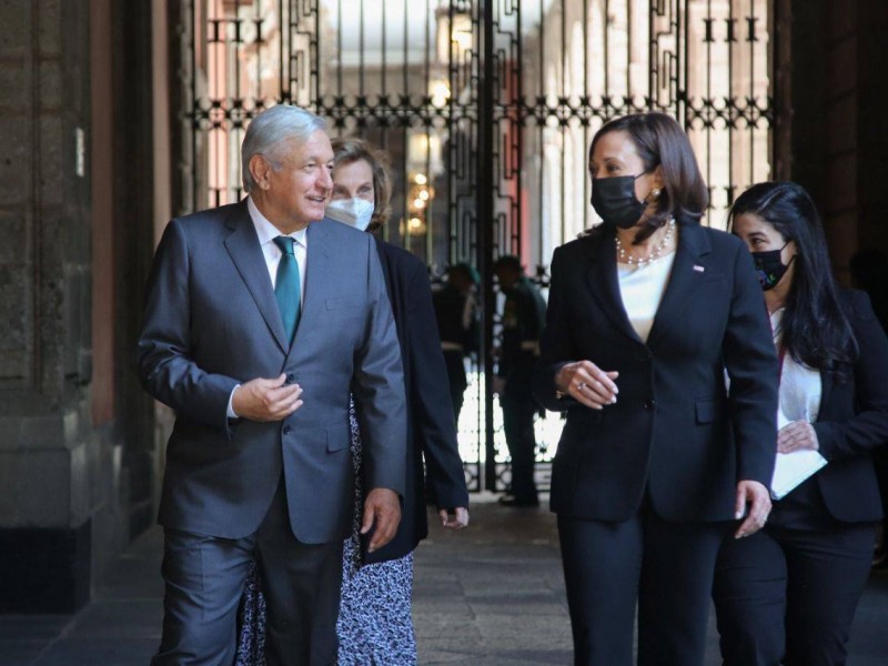 “Presidente Kabala, mucho gusto”: AMLO cambia el nombre de vicepresidenta