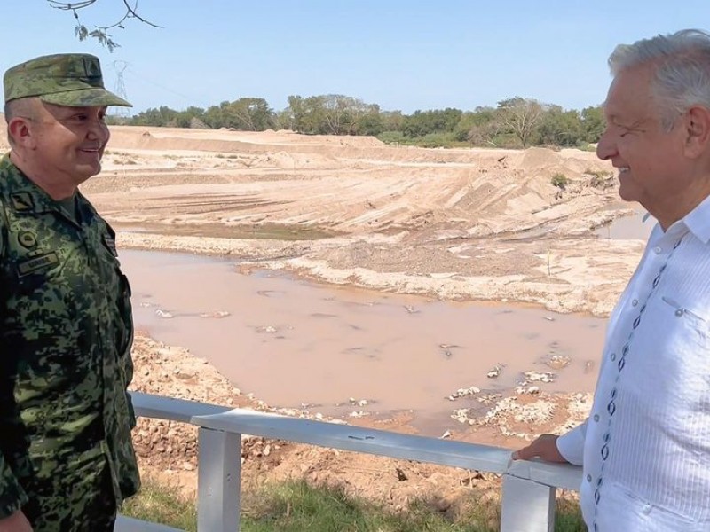 Presidente visitó y supervisó obras en Ruíz y Rosamorada