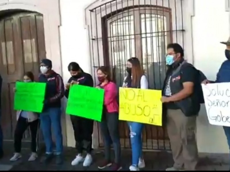 Prestadores de servicio turísticos denuncian elementos de tránsito