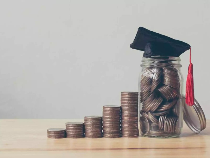 Más de un billón de pesos impulsarán educación en todo México