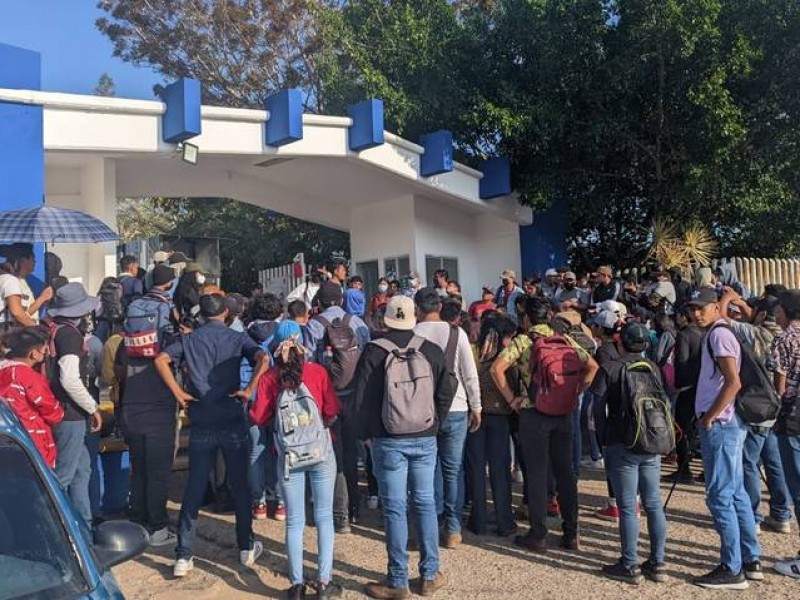 Prevalece conflicto educativo en Tecnológico de Cintalapa