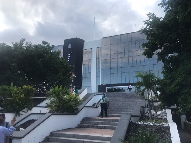 Prevalece falta de mantenimiento en Ciudad Judicial de Veracruz