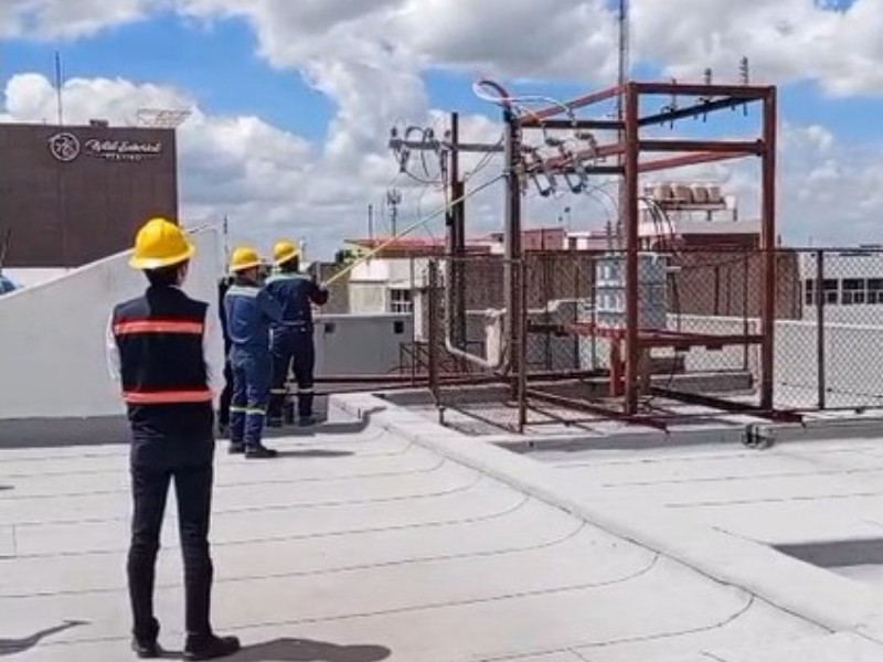 Prevalecen fallas eléctricas en el Centro Histórico